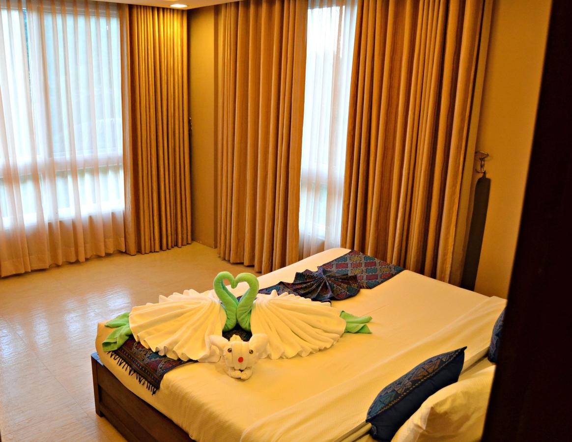 The Palms Of Boracay Hotel Balabag  Екстериор снимка