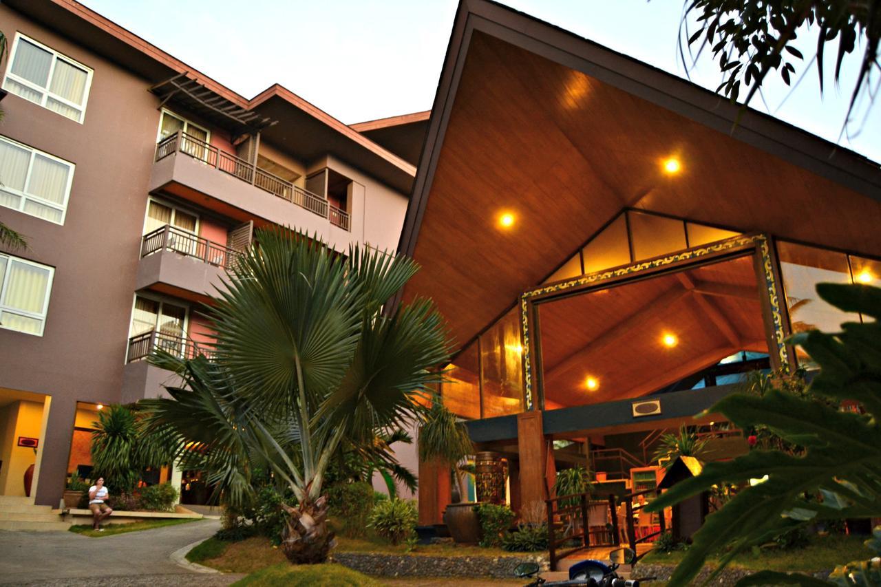 The Palms Of Boracay Hotel Balabag  Екстериор снимка